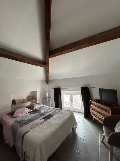 Au Coeur D'un Village Apartment *