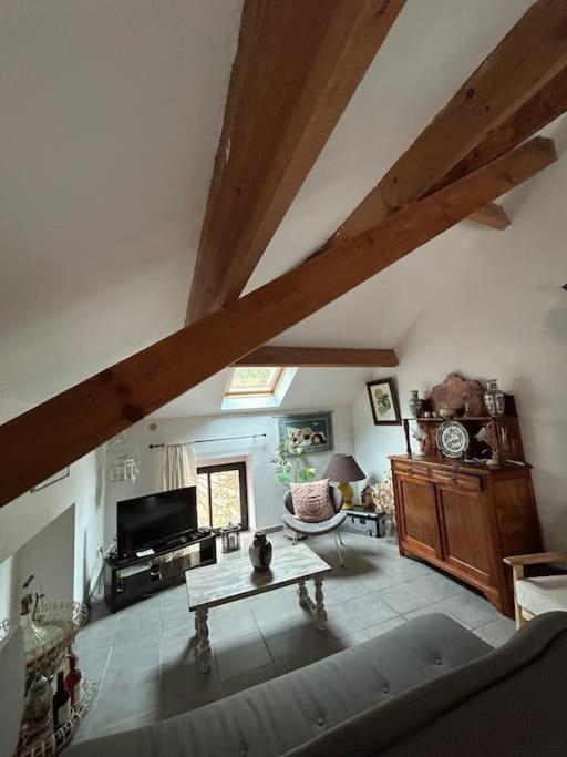 Au Coeur D'un Village Apartment Foce