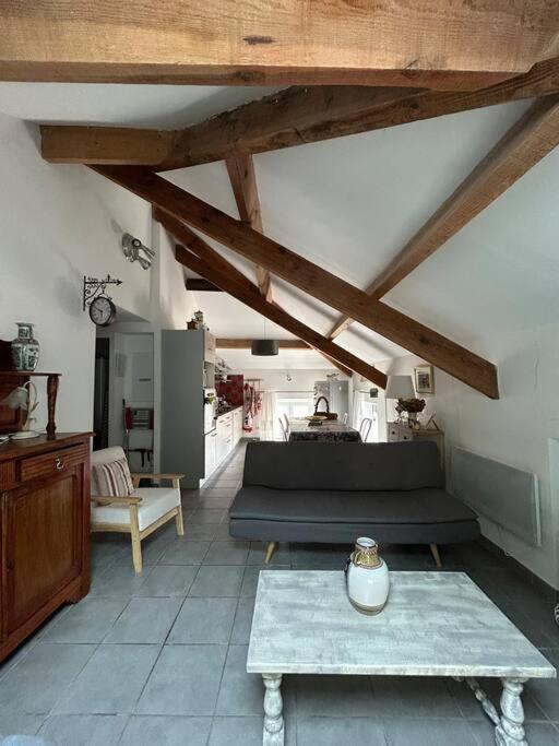 Au Coeur D'un Village Apartment Foce
